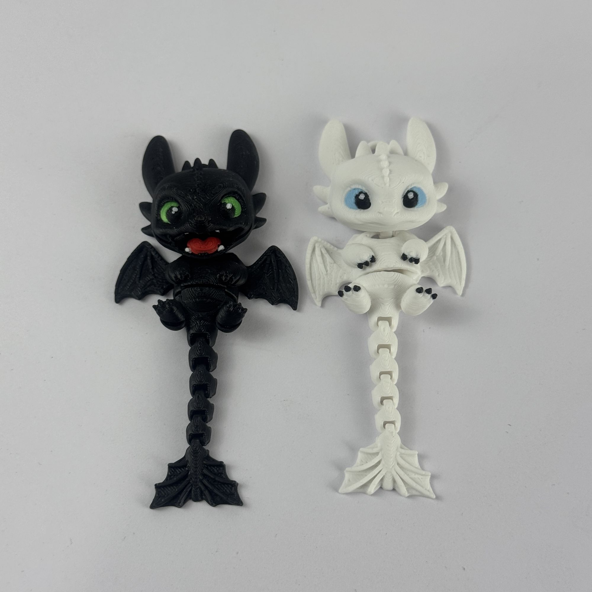 3Dプリント製の関節付きドラゴンペンダント ナイト・フューリ - 3D Printing Toys のレビューと価格