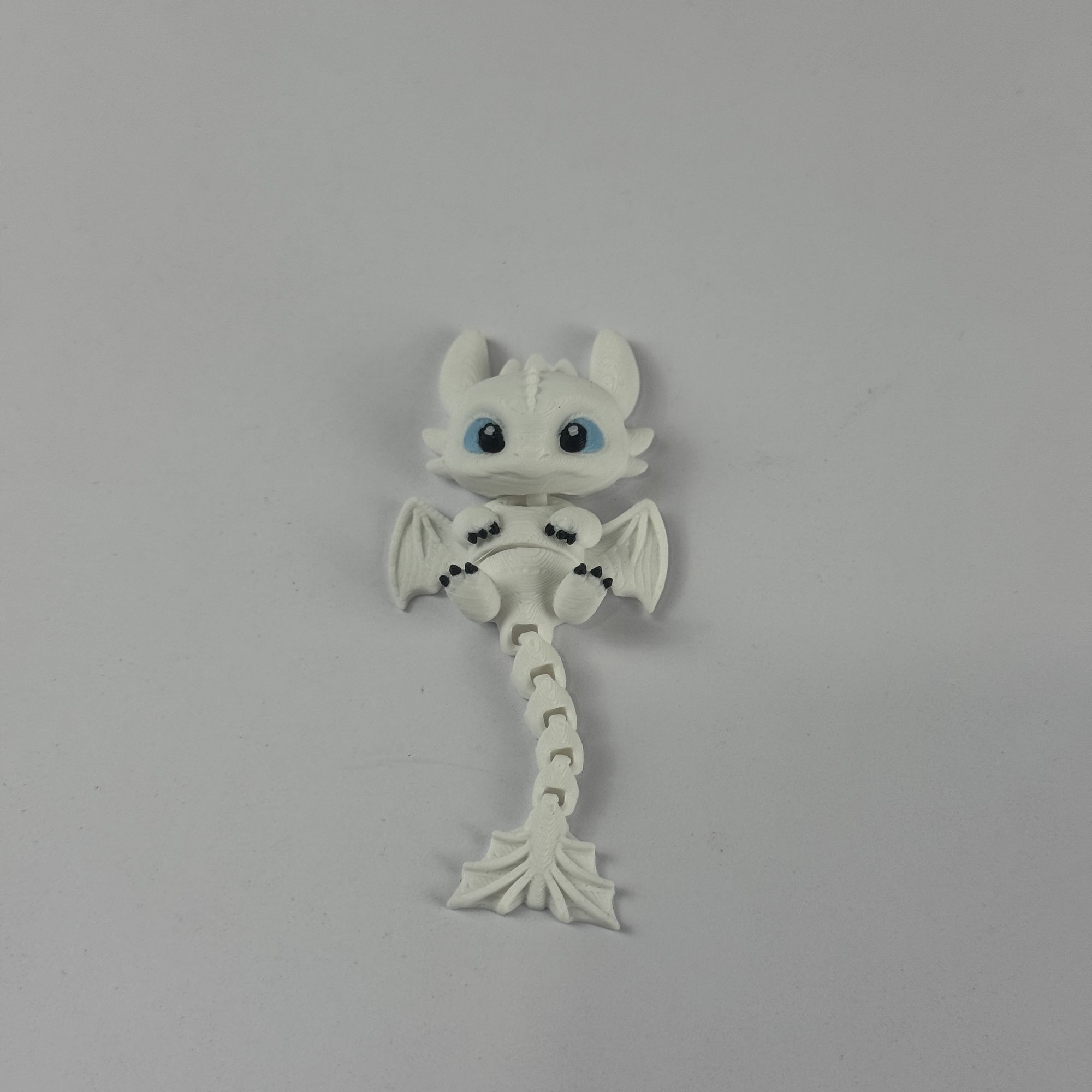 3Dプリント製の関節付きドラゴンペンダント ナイト・フューリ - 3D Printing Toys のレビューと価格
