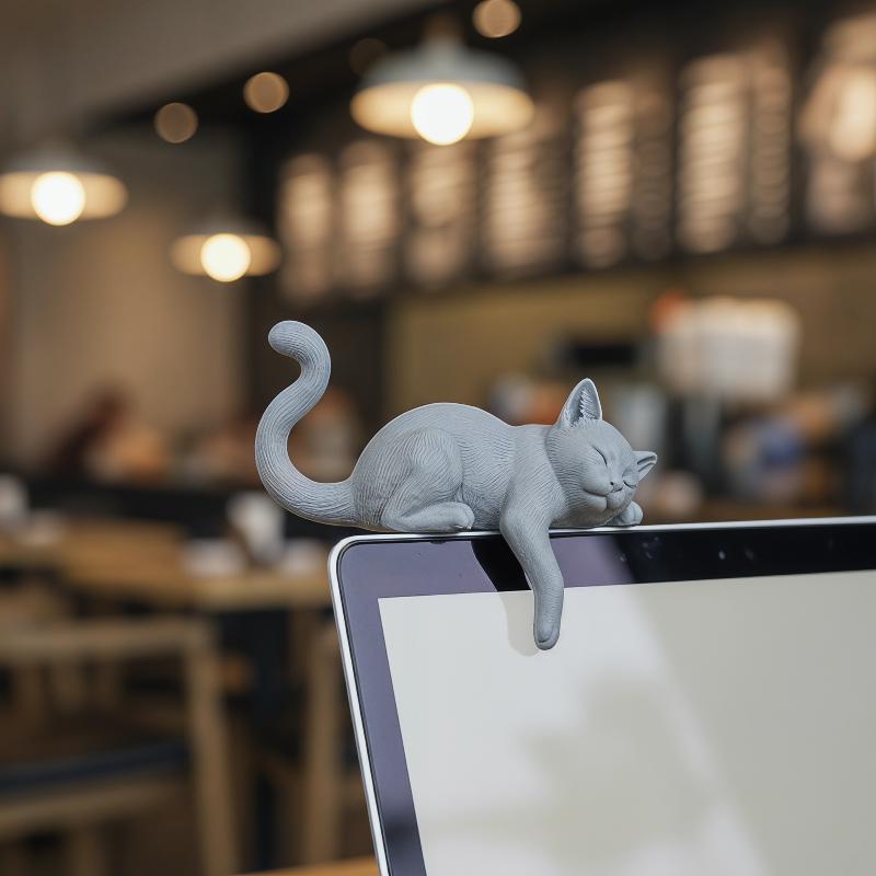 3Dプリント製の、のんびりとした猫のモニター台座装飾品。おし - 3D Printing Office Setup のレビューと価格